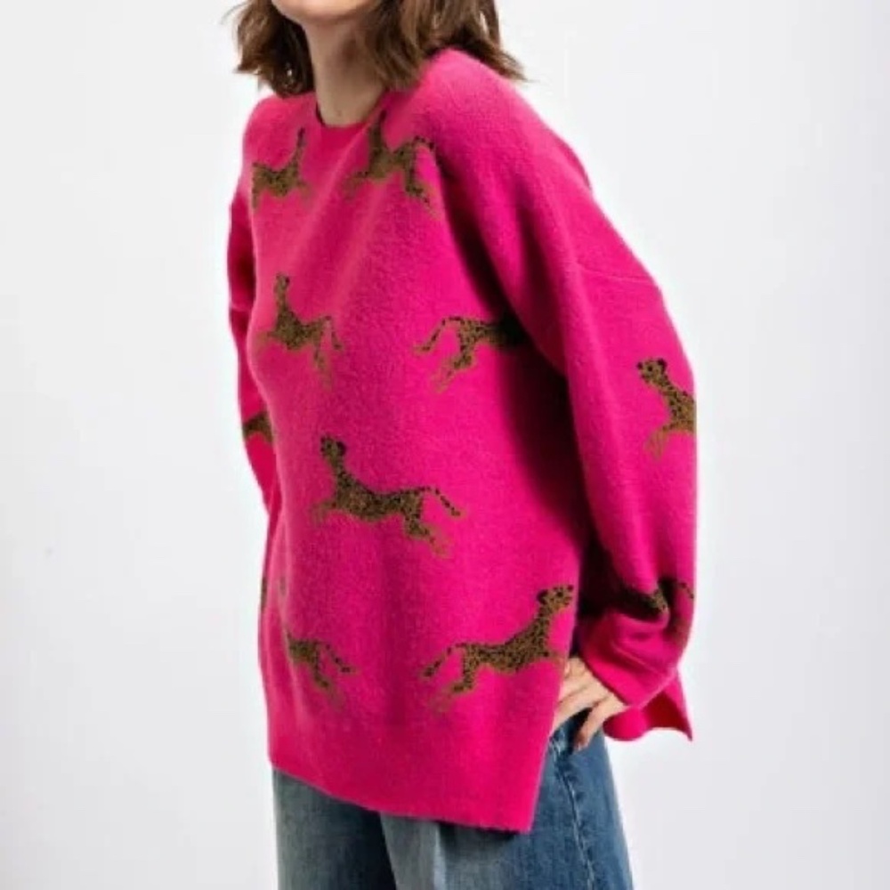 NEW EASEL PLUS SIZE 2X CHEETAH PATTERNED SWEATER RELAXED FIT COZY SIDE SLIT - Picture 1 of 5
